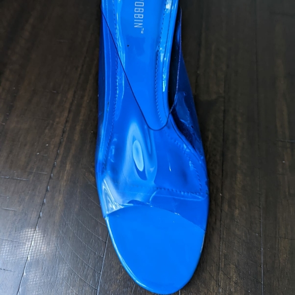 Neon Blue Stilleto Heels - Picture 5 of 13
